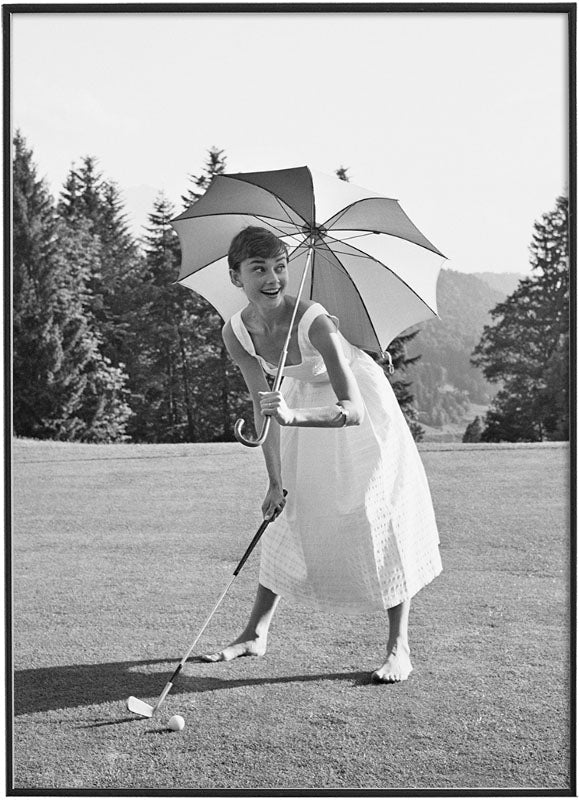 AUDREY HEPBURN PLAYING GOLFPosterMARY&FAPMARY & FAPA STREETCAR NAMED DESIRE 