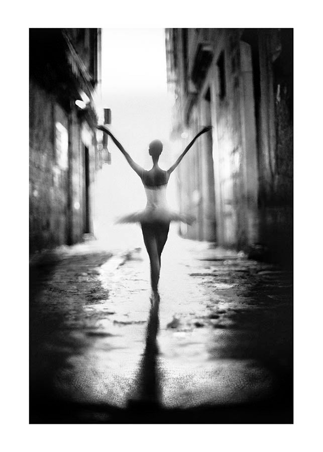 BALLET DANCER, Poster, 0? - 50?, A4 (21 x 29.7 cm), A3 (29.7 x 42 cm), A3+ (32.9 x 48.3 cm), _tab_product-description-matte, _tab_shipping-and-returns, _tab_size-chart, ALL POSTERS, Black, Fashion, Livingroom, PORTRAIT